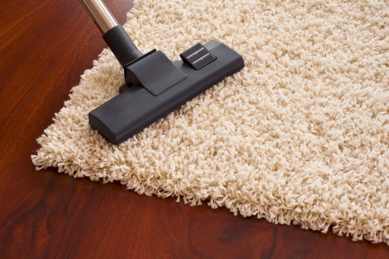 Do’s and Don'ts of Vacuuming Area Rugs